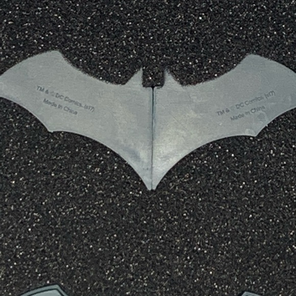 Push Pins Cool Design Light, Exclusive Gift Item - Picture 5 of 7